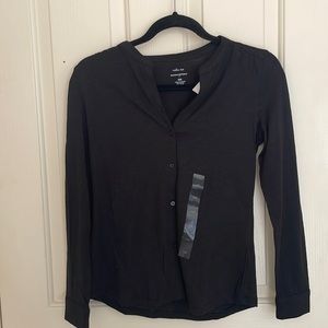 NWT Banana Rep Fac Malibu Tee